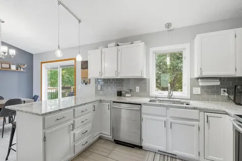 7066 159th Street W Apple Valley MN 55124