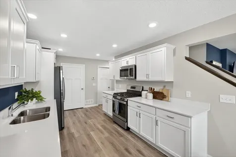 12663 Pond View Road Zimmerman MN 55398