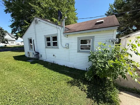 600 2nd Avenue SE Hayfield MN 55940