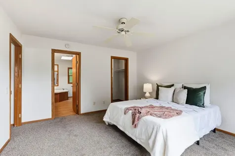 1534 Larpenteur Avenue E Saint Paul MN 55109