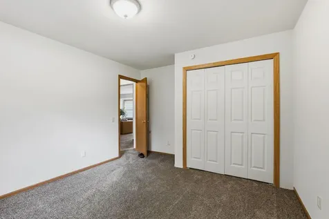 1534 Larpenteur Avenue E Saint Paul MN 55109