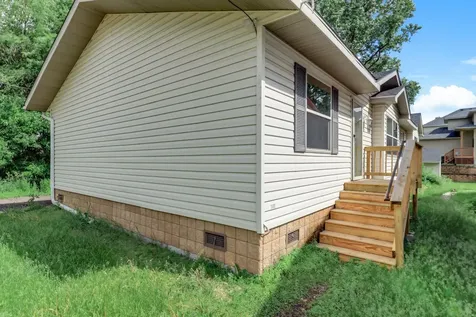 1534 Larpenteur Avenue E Saint Paul MN 55109