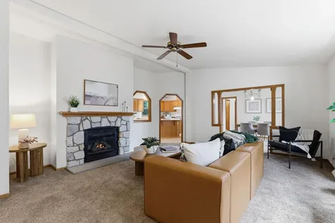 1534 Larpenteur Avenue E Saint Paul MN 55109