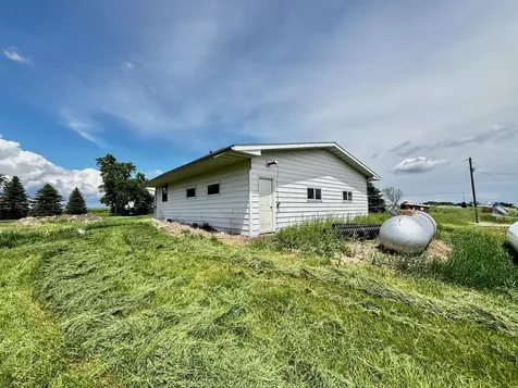 30163 State Highway 55 Wendell MN 56590