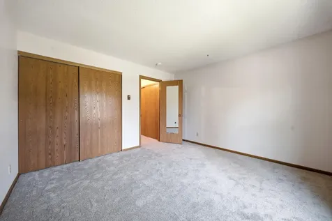 14182 Pennock Avenue Apple Valley MN 55124