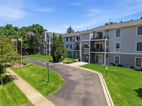 14182 Pennock Avenue Apple Valley MN 55124
