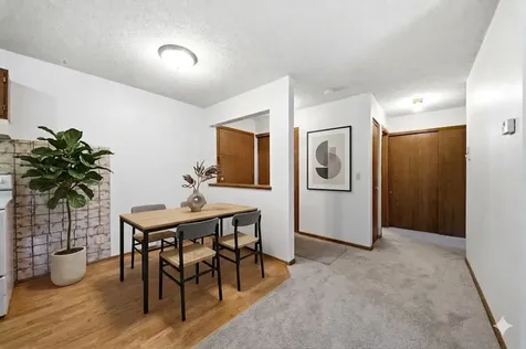 14182 Pennock Avenue Apple Valley MN 55124