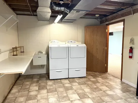1570 Meadowlark Lane Fairmont MN 56031