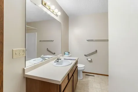 4165 Hilltop Point Eagan MN 55123