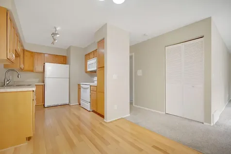 361 Elan Court Woodbury MN 55125