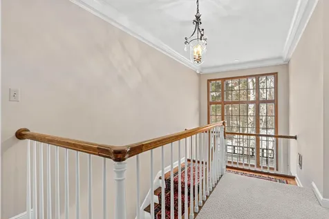 2 Crocus Lane North Oaks MN 55127