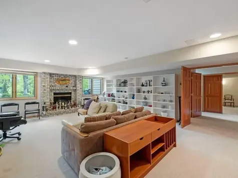14700 White Oak Drive Burnsville MN 55337