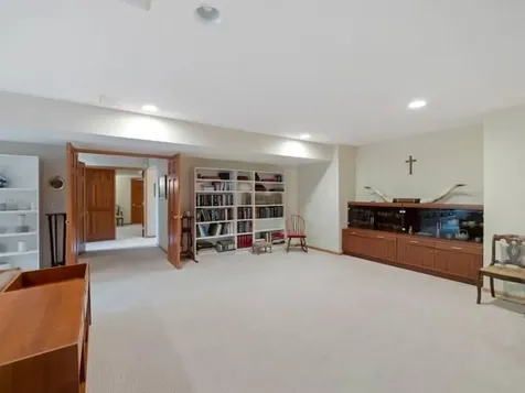 14700 White Oak Drive Burnsville MN 55337