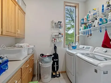 14700 White Oak Drive Burnsville MN 55337