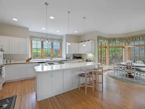 14700 White Oak Drive Burnsville MN 55337