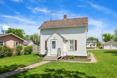 20 5th Avenue SE Mayville ND 58257