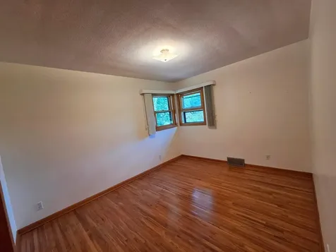 2202 Windsor Road Albert Lea MN 56007