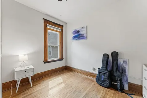 129 Arthur Avenue SE Minneapolis MN 55414