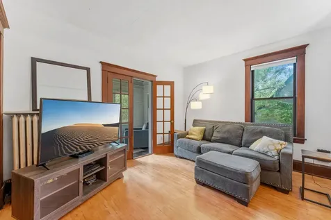 129 Arthur Avenue SE Minneapolis MN 55414