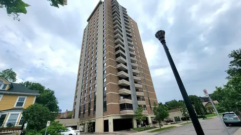 410 Groveland Avenue Minneapolis MN 55403