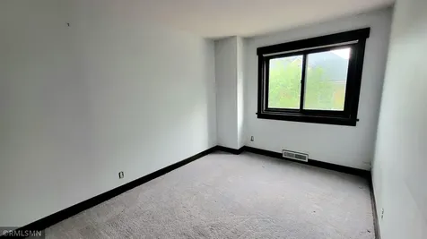 410 Groveland Avenue Minneapolis MN 55403