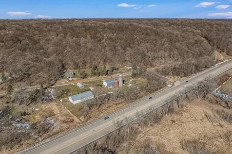 48050 Old River Bluff Road Saint Peter MN 56082