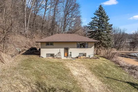 48050 Old River Bluff Road Saint Peter MN 56082