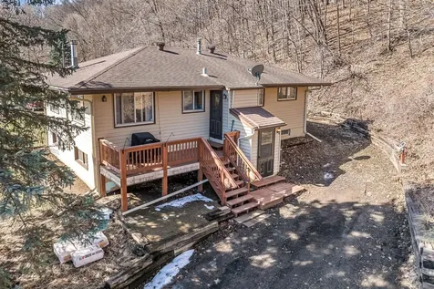 48050 Old River Bluff Road Saint Peter MN 56082