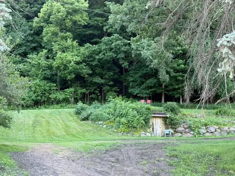 48050 Old River Bluff Road Saint Peter MN 56082