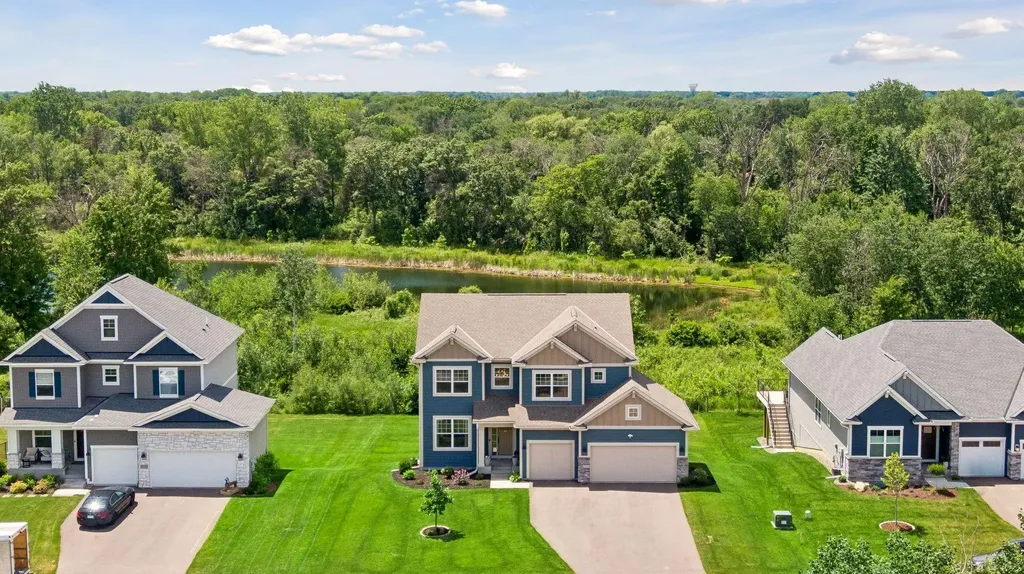 8143 Haywood Drive Lino Lakes MN 55014