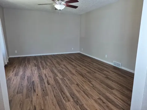 302 Sunrise Lane Marshall MN 56258
