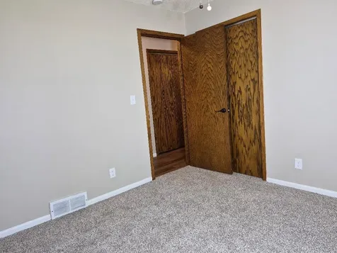 302 Sunrise Lane Marshall MN 56258