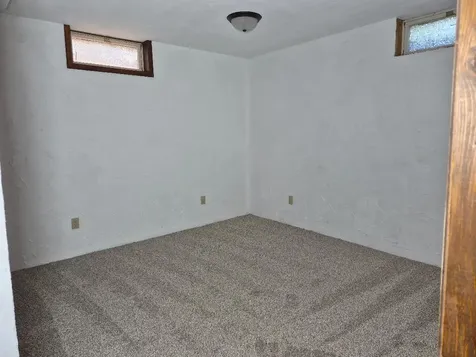 302 Sunrise Lane Marshall MN 56258