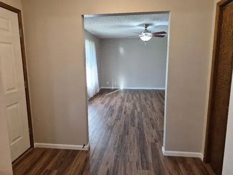 302 Sunrise Lane Marshall MN 56258