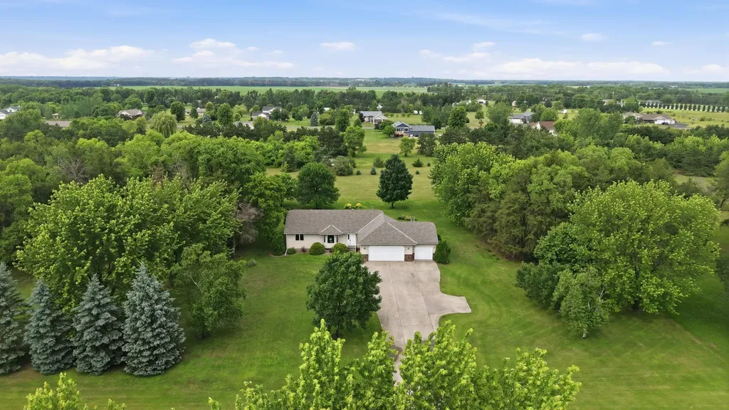 1850 E 49th Street SE Saint Cloud MN 56304