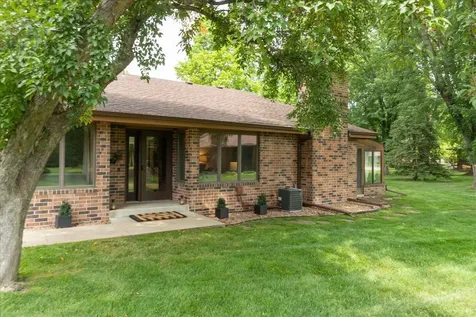 2211 Baihly Court SW Rochester MN 55902
