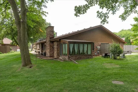 2211 Baihly Court SW Rochester MN 55902