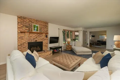 2211 Baihly Court SW Rochester MN 55902