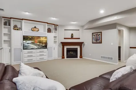 4390 Trillium Lane W Mound MN 55364