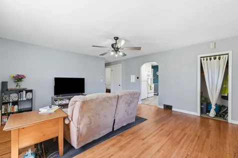 719 N Ramsey Avenue Litchfield MN 55355