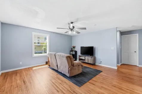 719 N Ramsey Avenue Litchfield MN 55355