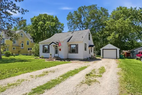 719 N Ramsey Avenue Litchfield MN 55355