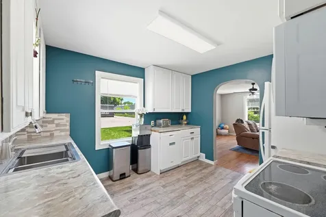 719 N Ramsey Avenue Litchfield MN 55355