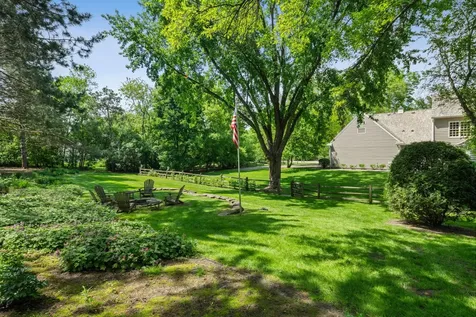 235 Hollander Road Wayzata MN 55391