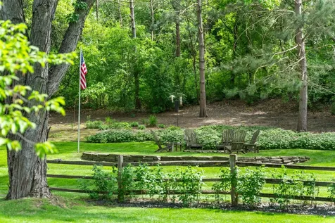 235 Hollander Road Wayzata MN 55391
