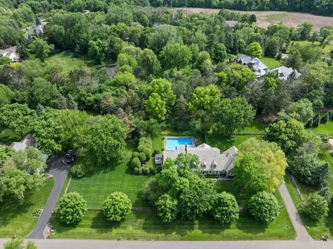 235 Hollander Road Wayzata MN 55391