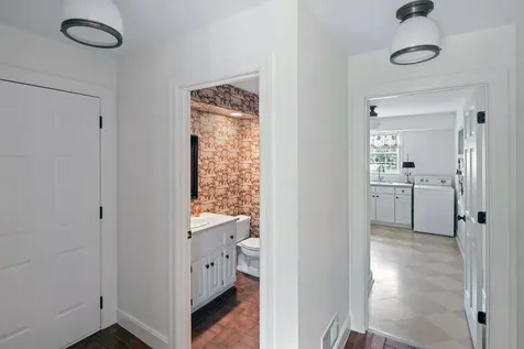 235 Hollander Road Wayzata MN 55391