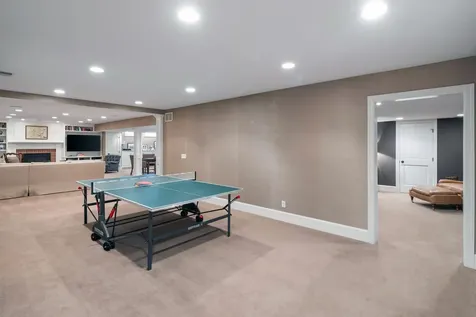 235 Hollander Road Wayzata MN 55391