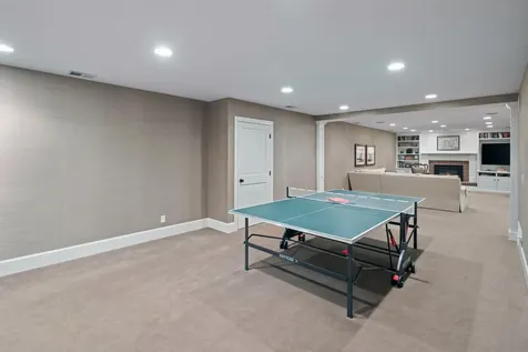 235 Hollander Road Wayzata MN 55391
