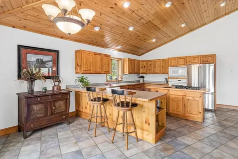 8304 180th Street W Faribault MN 55021